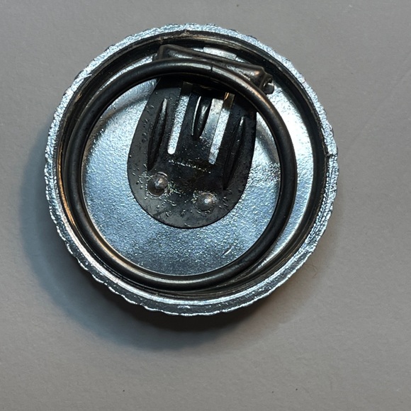 Vintage Gold and Silver Tone Floral Scarf Clip West Germany mop - Picture 2 of 8